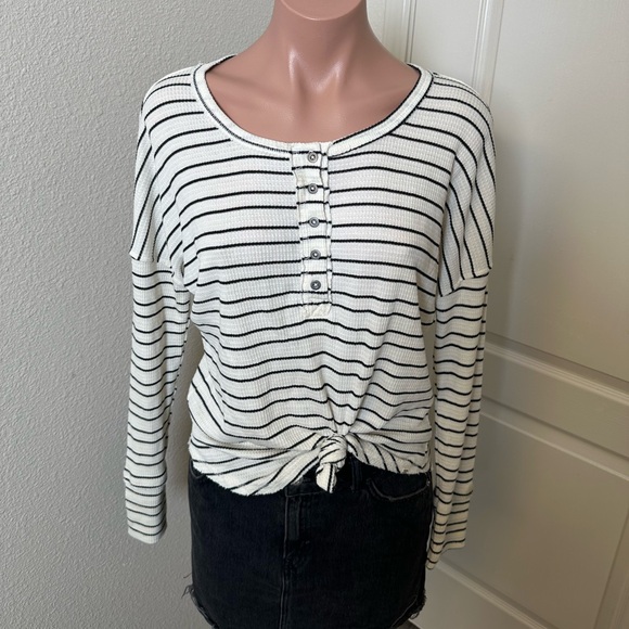 Billabong Striped Henley Long Sleeve Top Shirt Sz S - Picture 1 of 3